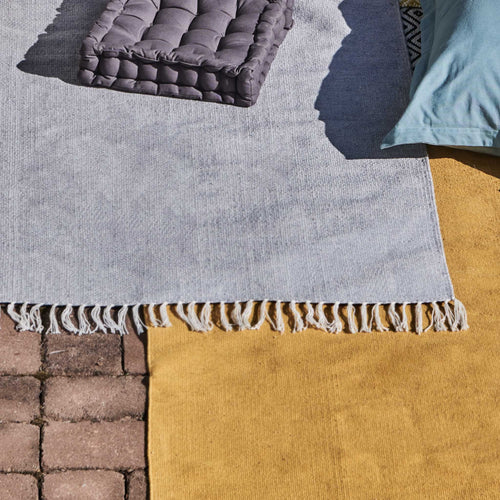 Udaka Outdoor Runner in silver grey | Home & Living inspiration | URBANARA