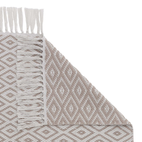 Barota Outdoor Rug [Sand/White]