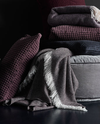 Nerva Cashmere Blanket bordeaux red & cream, 100% cashmere wool