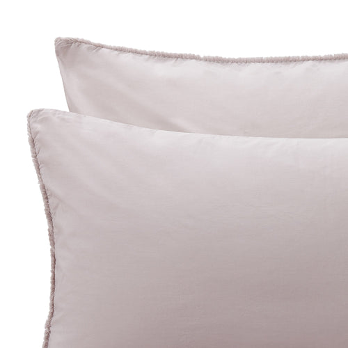 Light mauve Fajao Kissenbezug | Home & Living inspiration | URBANARA