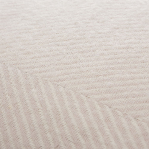 Gotland Cushion Cover powder pink & cream, 100% new wool & 100% linen | Find the perfect cushion covers