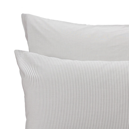 Izeda Duvet Cover in light grey & white | Home & Living inspiration | URBANARA