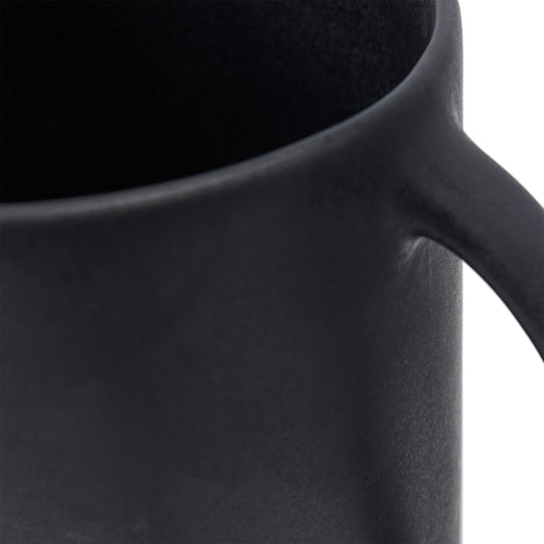 Malhou Jug black, stoneware | URBANARA cups & mugs