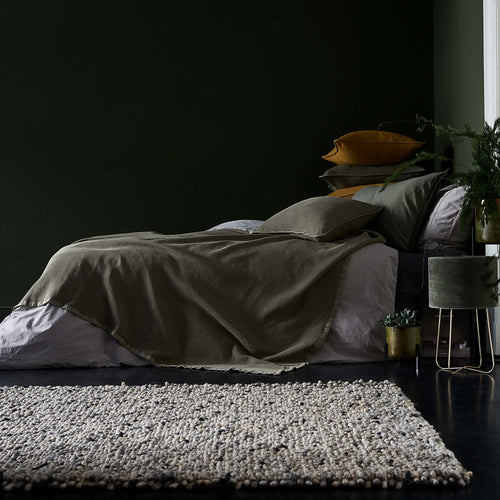 Stone grey Balaia Bettdeckenbezug | Home & Living inspiration | URBANARA