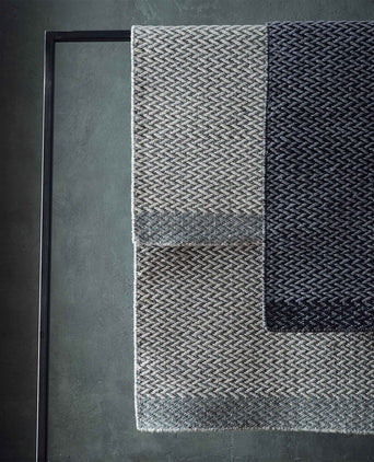 Modiya rug, light grey green & ivory, 100% wool