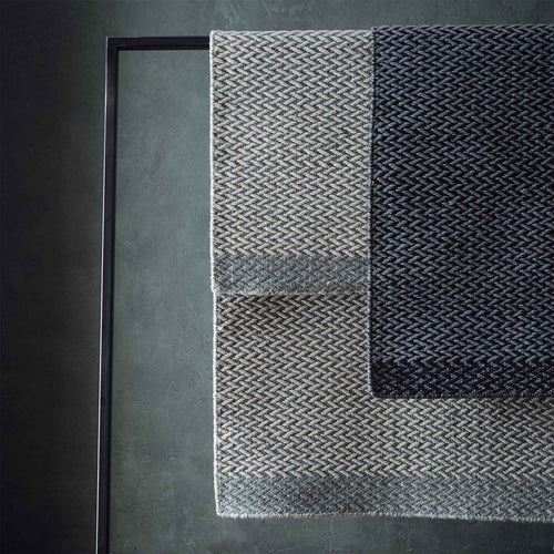 Light grey green & Ivory Modiya Teppich | Home & Living inspiration | URBANARA