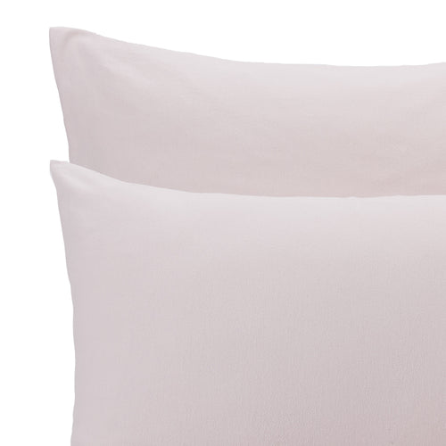 Montrose Flannel Bedding in powder pink | Home & Living inspiration | URBANARA