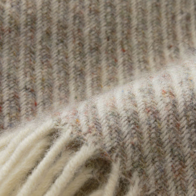 Blanket Palini Light grey melange & Natural white, 75% Lambswool & 25% Recycled wool