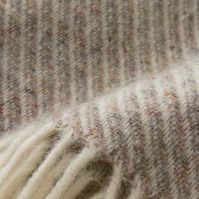 Blanket Palini Light grey melange & Natural white, 75% Lambswool & 25% Recycled wool