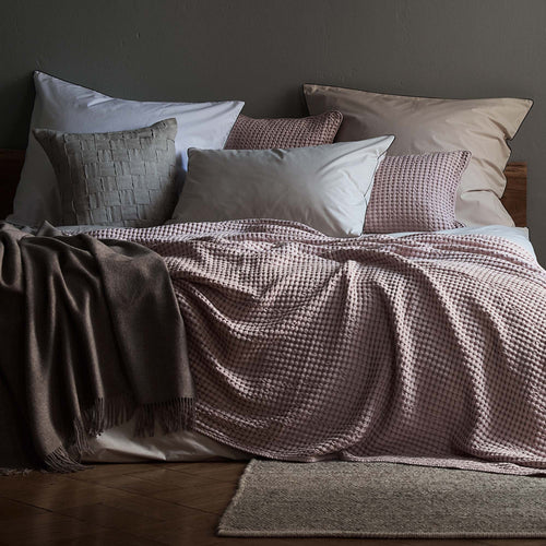 Vitero Pillowcase in white & black | Home & Living inspiration | URBANARA