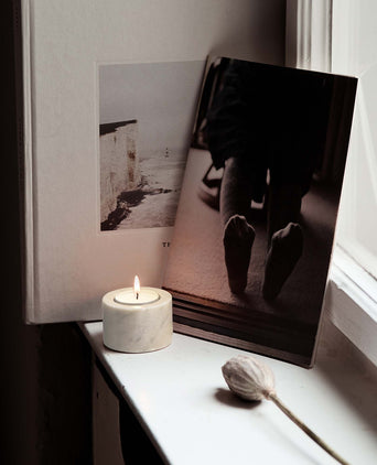 Nanda candle holder, white, 100% marble