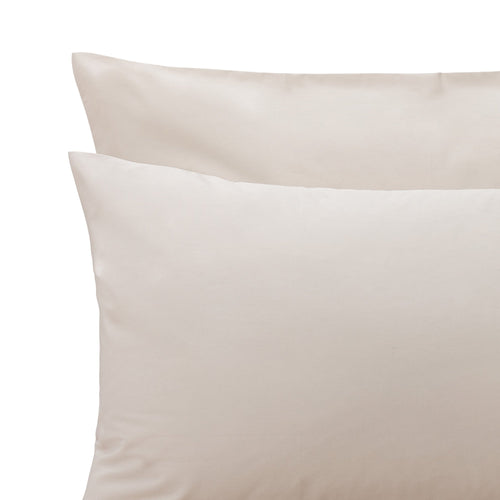 Perpignan Pillowcase natural, 100% combed cotton | URBANARA percale bedding