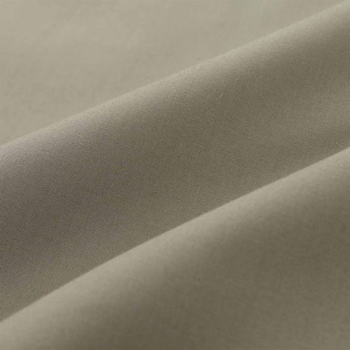 Perpignan pillowcase, olive green, 100% combed cotton | URBANARA percale bedding