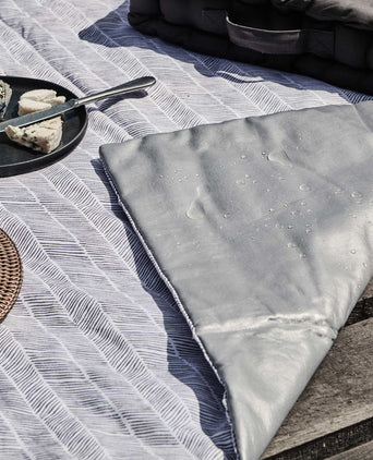 Mallur Picnic Blanket pigeon blue & natural white & pigeon blue, 100% cotton & 100% polyester