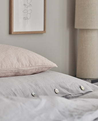 Bellvis Bed Linen light grey, 100% linen