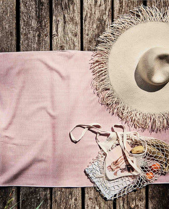 Ilhavo Beach Towel dusty pink & natural white, 100% organic cotton
