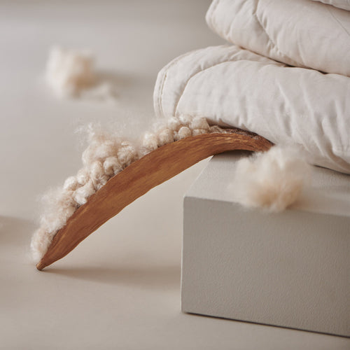 Malna Duo Duvet natural white, 100% organic cotton | URBANARA all season duvets