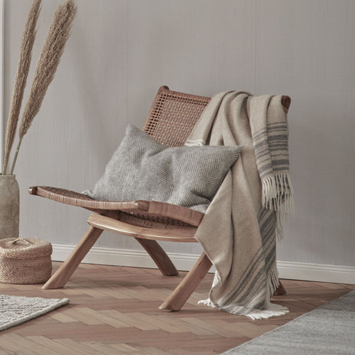 Oroya Alpaca Blanket in cream | Home & Living inspiration | URBANARA