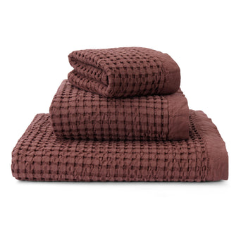 Veiros Cotton Towel [Maroon]