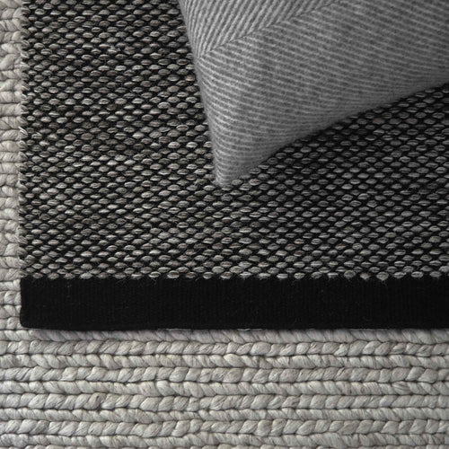 Grey brown & Off-white & Black Odis Läufer | Home & Living inspiration | URBANARA