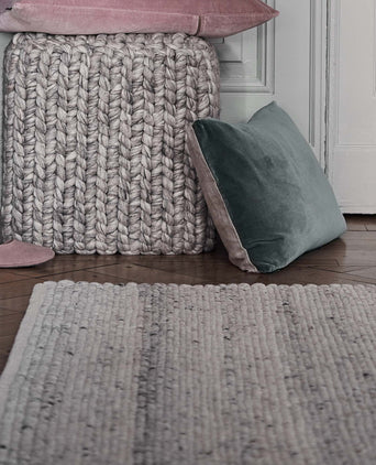 Jindas runner, ivory, 65% wool & 35% cotton