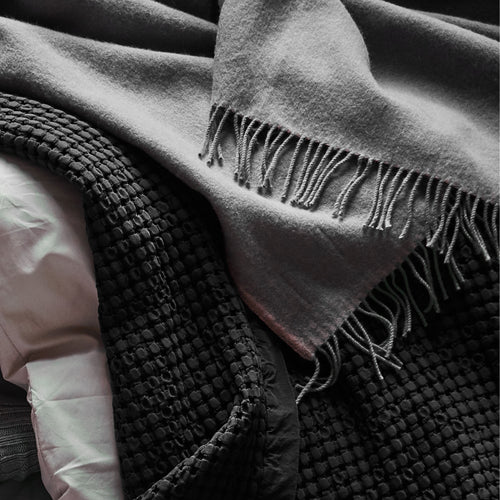Jonava blanket, powder pink & grey, 100% merino wool |High quality homewares