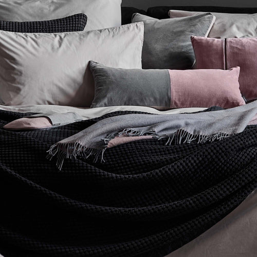 Charcoal Veiros Sao Tagesdecke | Home & Living inspiration | URBANARA