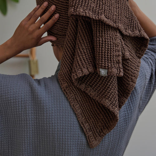 Ovelha Linen Cotton Towel [Dark walnut]