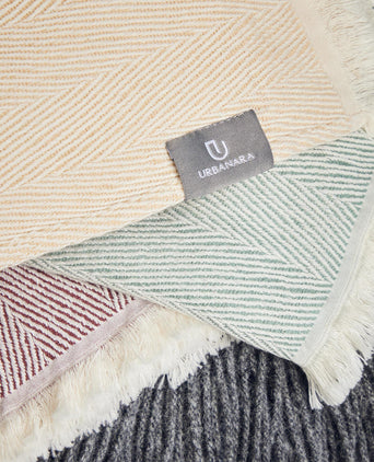 Sambro Cotton Blanket [Oat milk & Natural white]