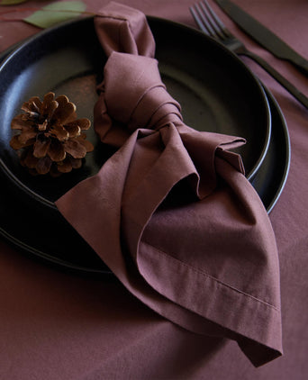 Luzia Cotton Table Linen [Maroon]